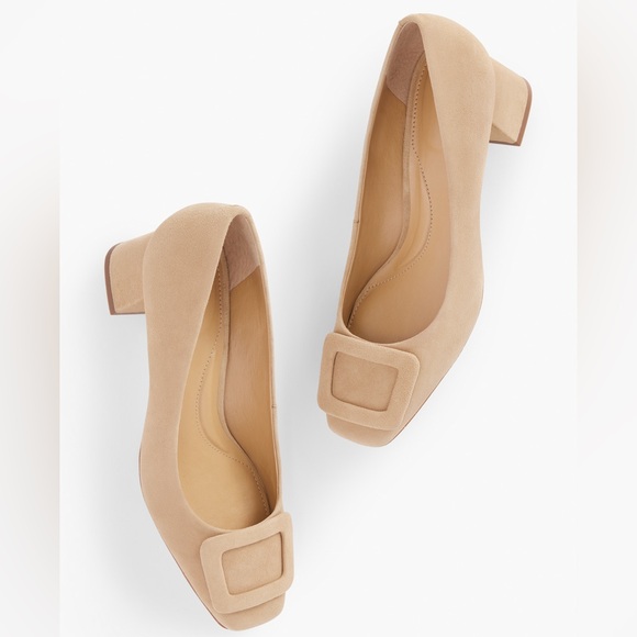 Shoes - TALBOTS Elegant Tan Block Heel Pumps